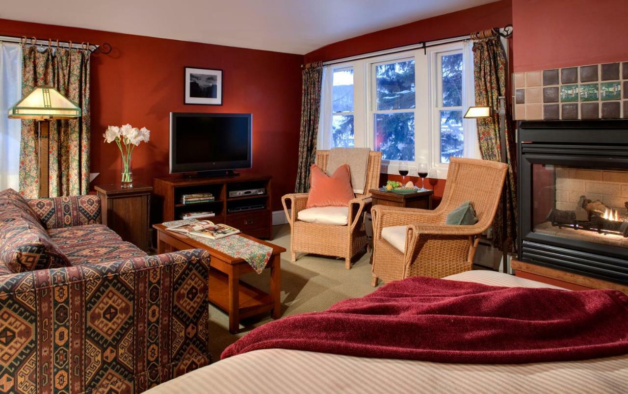 Lake Pointe Inn McHenry Extérieur photo