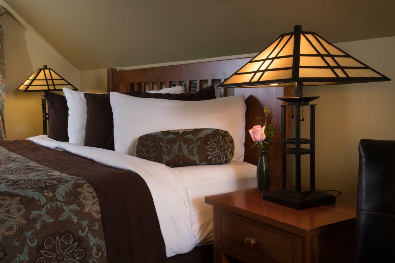 Lake Pointe Inn McHenry Extérieur photo