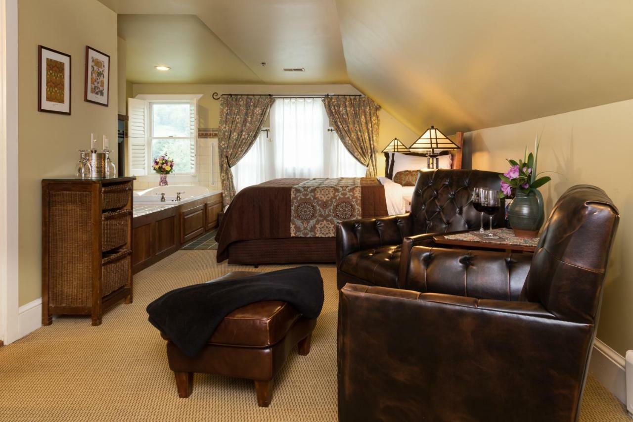 Lake Pointe Inn McHenry Extérieur photo